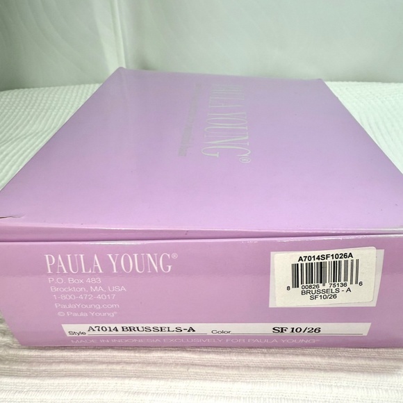 Brussels Wig by Paula Young - Picture 9 of 9